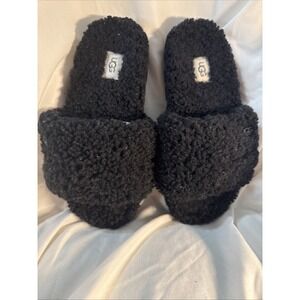 Ugg Women's Black Cozetta Curly Platform Slippers US Size 5 Style~ 1130838